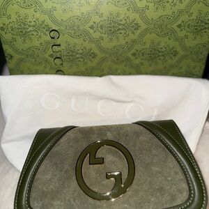 Gucci Green Crossbody Bag with Suede Finish and GG Logo